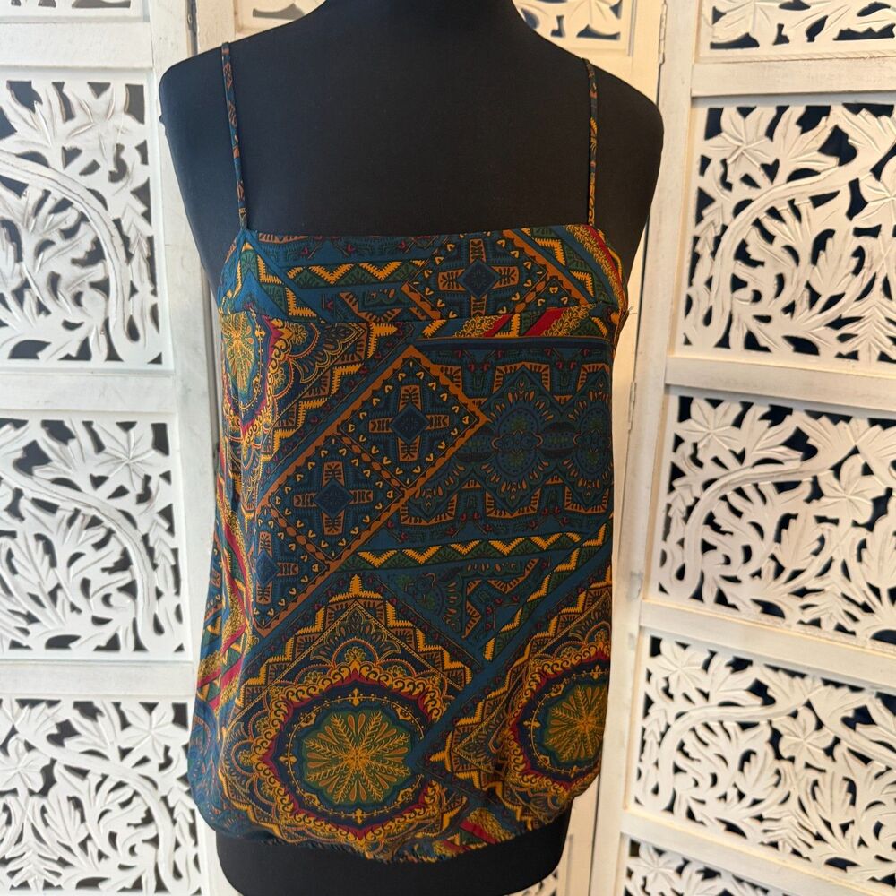 Woman Size Med. Allison Joy Shirt Very colorful